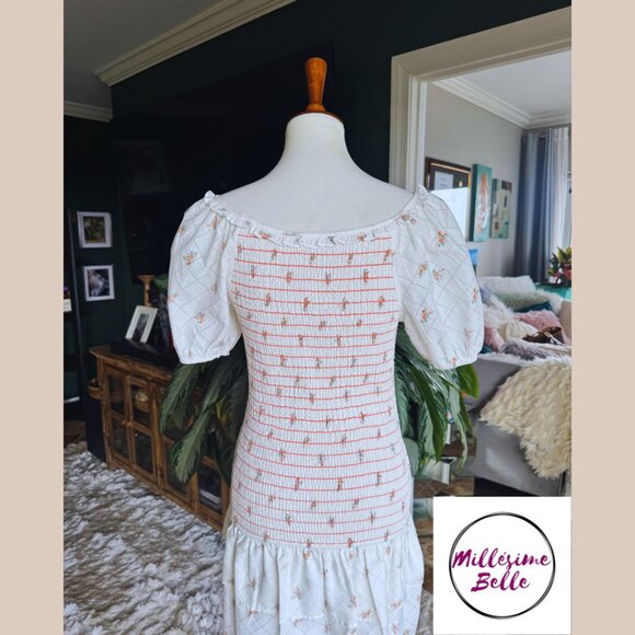 Fabrik Floral Smocked Dress - Picture 7 of 9